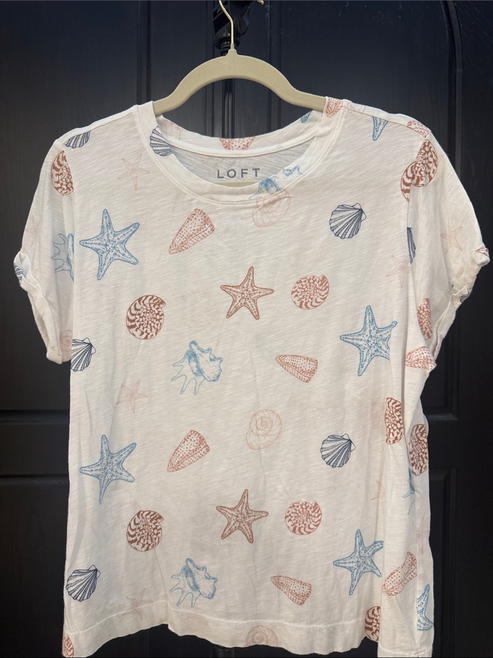 LOFT White Seashell & Starfish Pattern Short Sleeve Tee